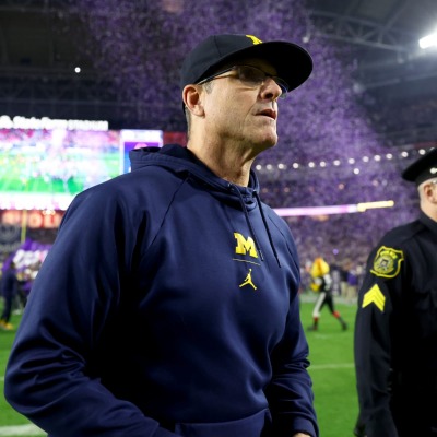 Jim Harbaugh got suspended by Big Ten.